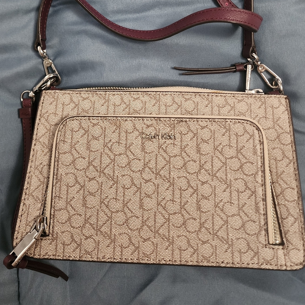 CK cross bag